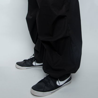 Heavy-weight Baggy Parachute Pants - Black